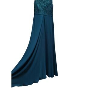 NW Nightway Women’s Green Formal High Neck Maxi Dress Gown Size 4